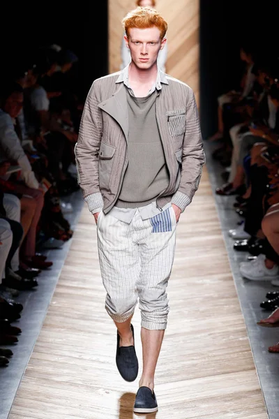 Look 40